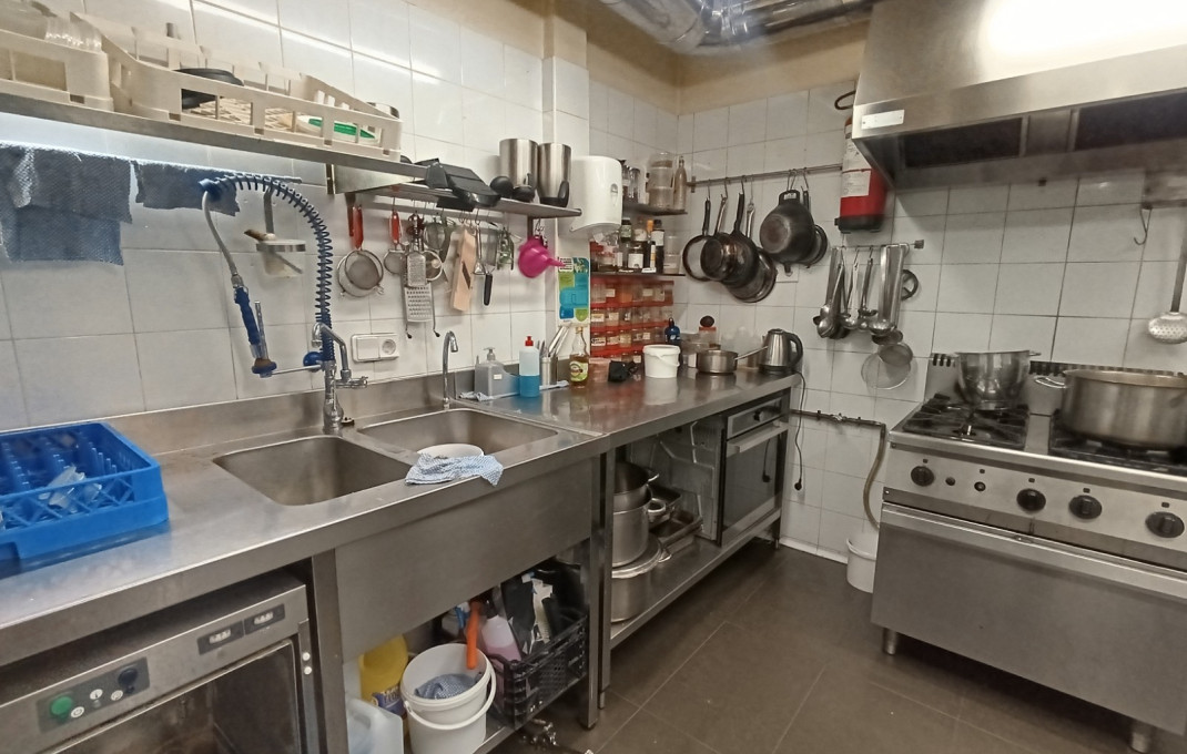 Traspaso - Take Away -
Barcelona - Gràcia