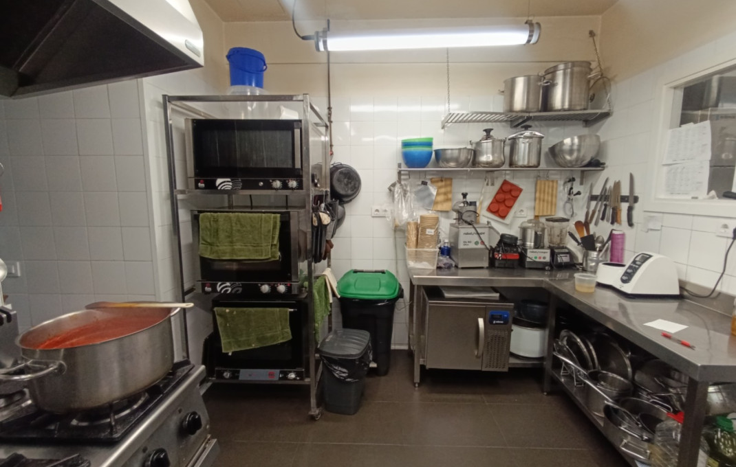 Traspaso - Take Away -
Barcelona - Gràcia