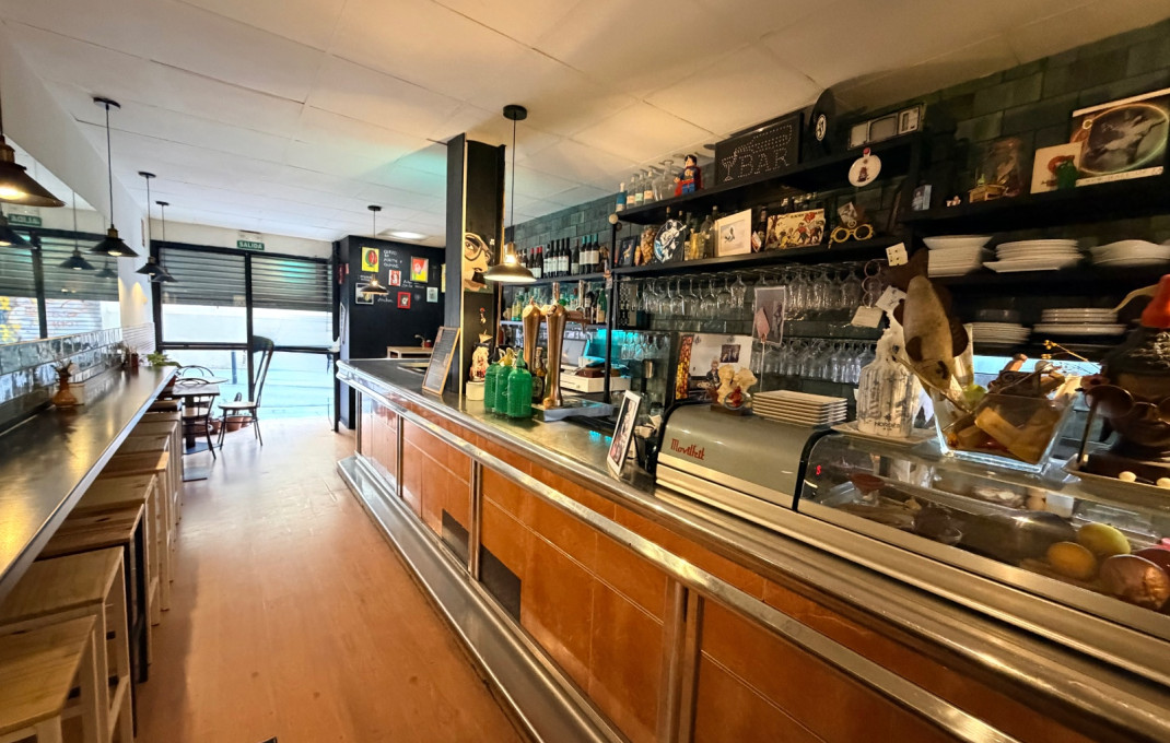 Traspaso - Licencia C2 -
Barcelona - Gràcia