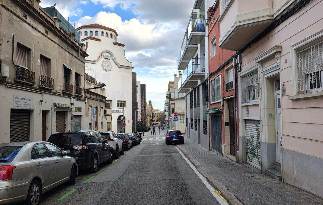 Venta - Restaurante -
Barcelona - Guinardo