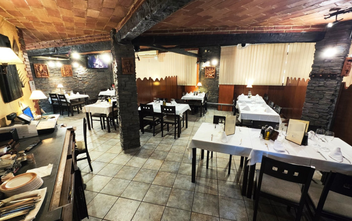 Traspaso - Bar Restaurante -
Barcelona - Santa Coloma De Gramanet