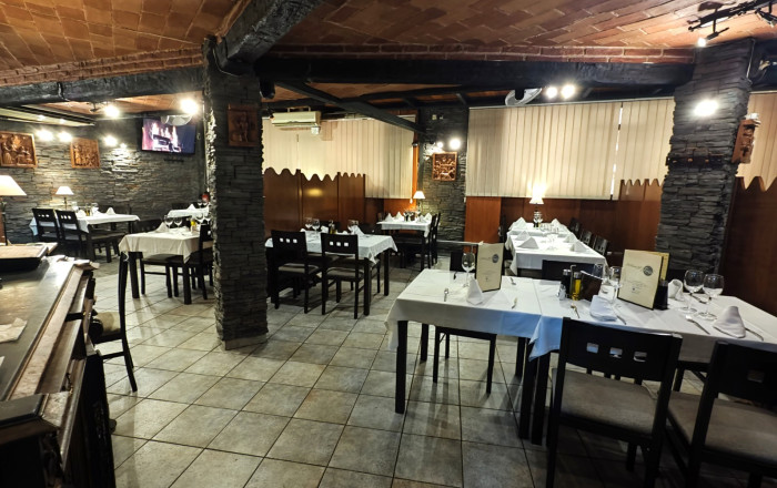 Traspaso - Bar Restaurante -
Barcelona - Santa Coloma De Gramanet