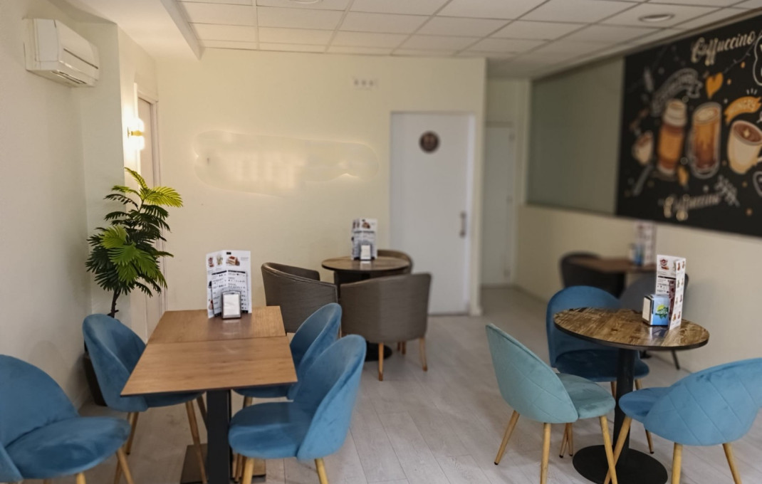 Traspaso - Cafeteria -
Barberá del Vallés