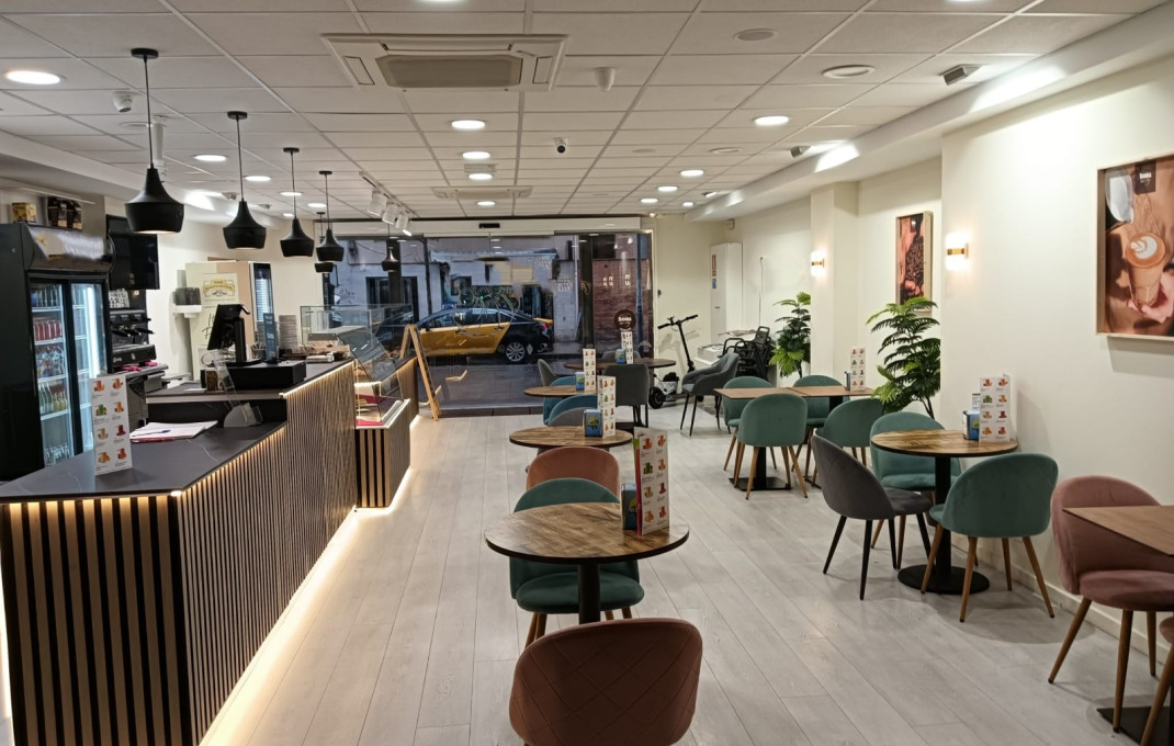 Traspaso - Cafeteria -
Barberá del Vallés