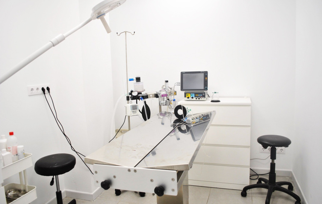 Traspaso - Clinica -
Barcelona - Les corts