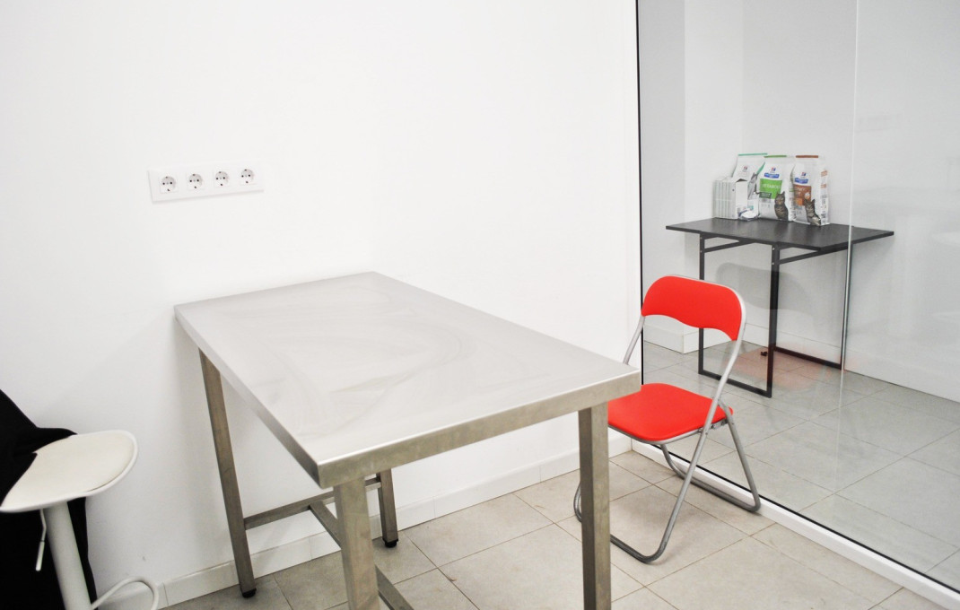 Traspaso - Clinica -
Barcelona - Les corts