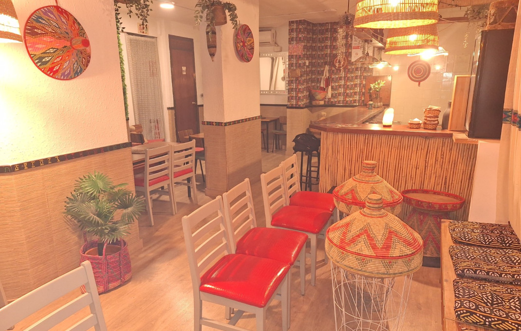 Traspaso - Bar Restaurante -
Barcelona - Poble Sec-montjuïc