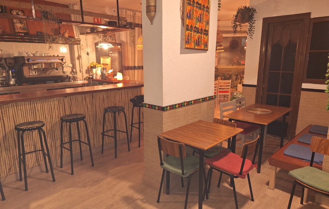 Traspaso - Bar Restaurante -
Barcelona - Poble Sec-montjuïc