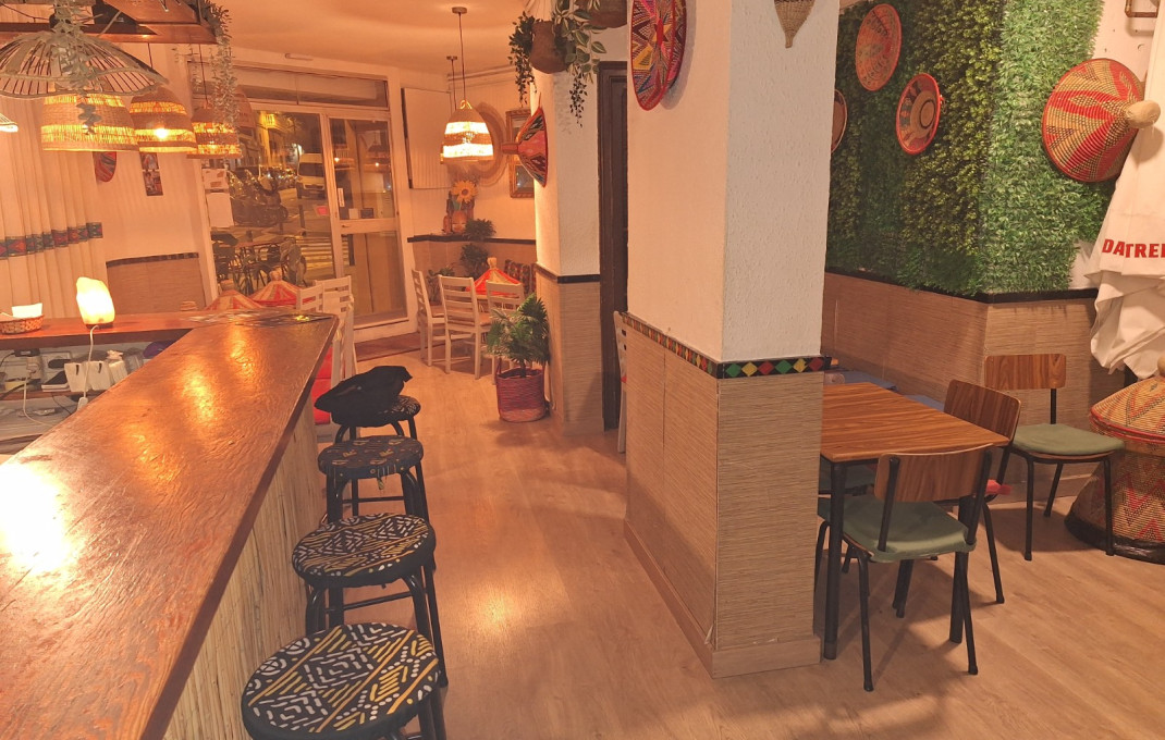 Traspaso - Bar Restaurante -
Barcelona - Poble Sec-montjuïc