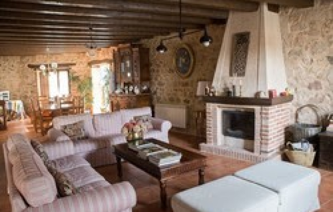 Venta - Posada Rural -
Zamora