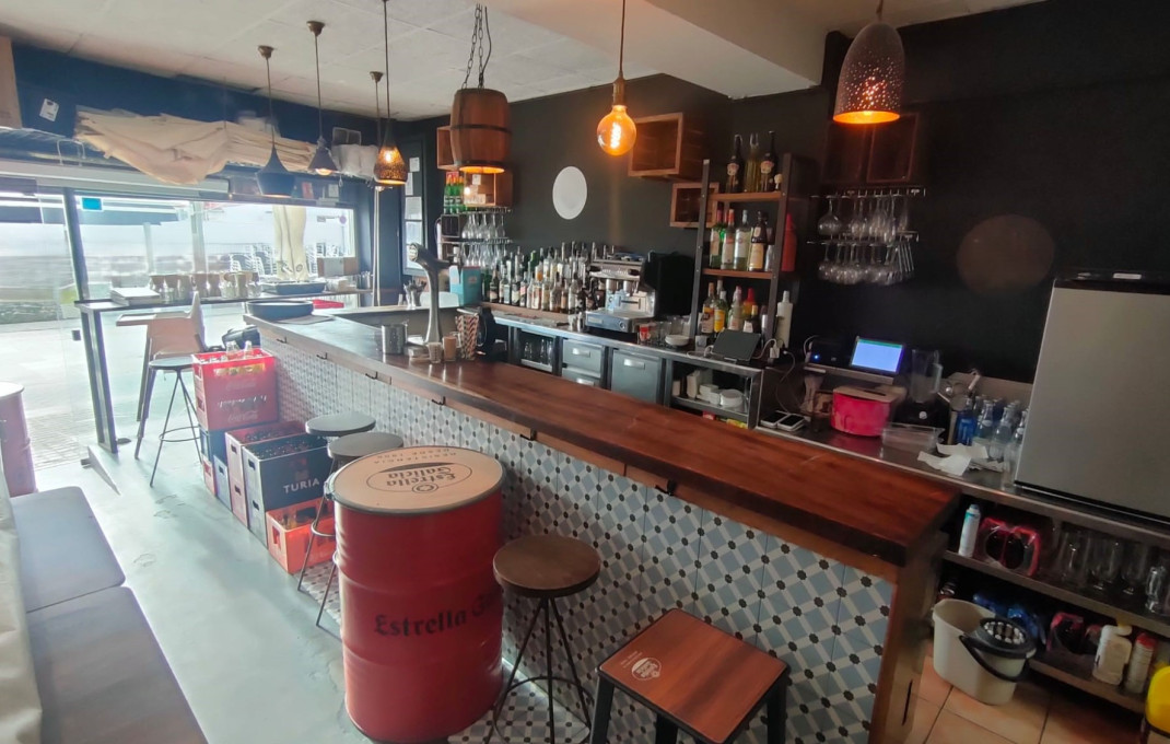 Traspaso - Bar Restaurante -
Badalona - Casagemes