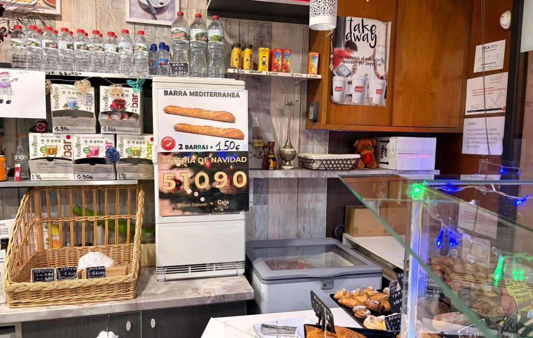 Traspaso - Cafeteria -
El Prat de Llobregat