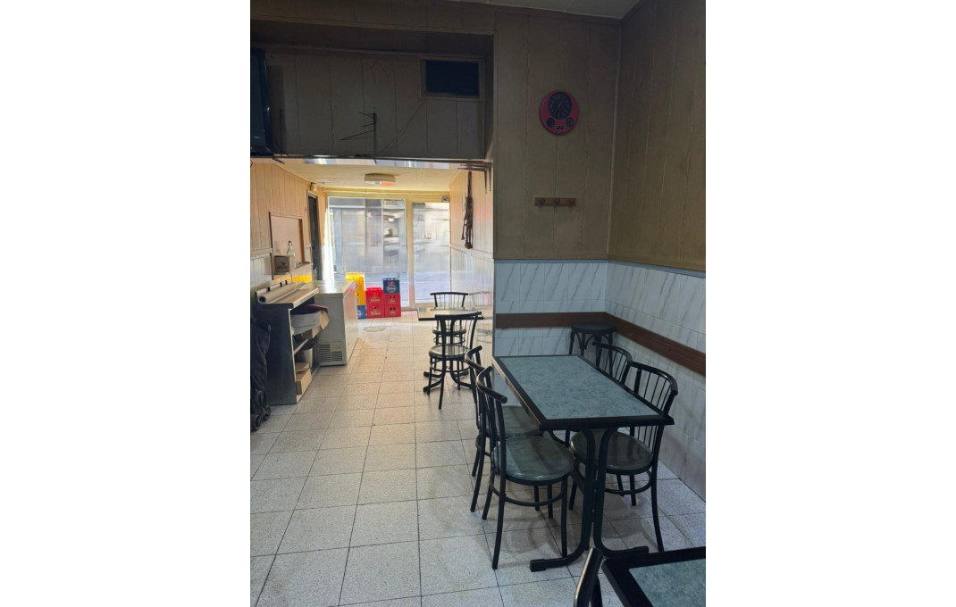 Traspaso - Licencia C2 -
Barcelona - Poble Sec-montjuïc