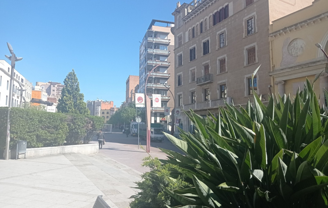 Transfer - Restaurant -
Sabadell