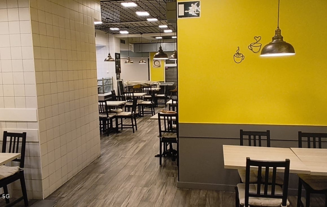 Traspaso - Licencia C2 -
Barcelona - Camp De L´arpa