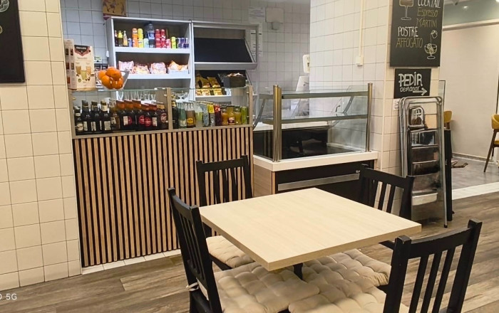 Traspaso - Licencia C2 -
Barcelona - Camp De L´arpa