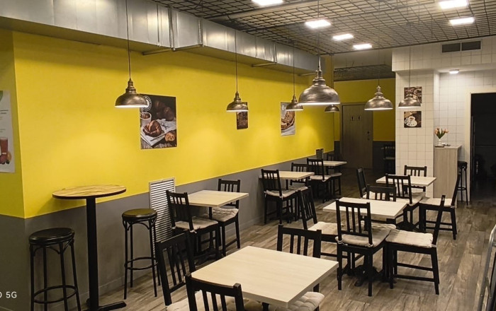 Traspaso - Licencia C2 -
Barcelona - Camp De L´arpa