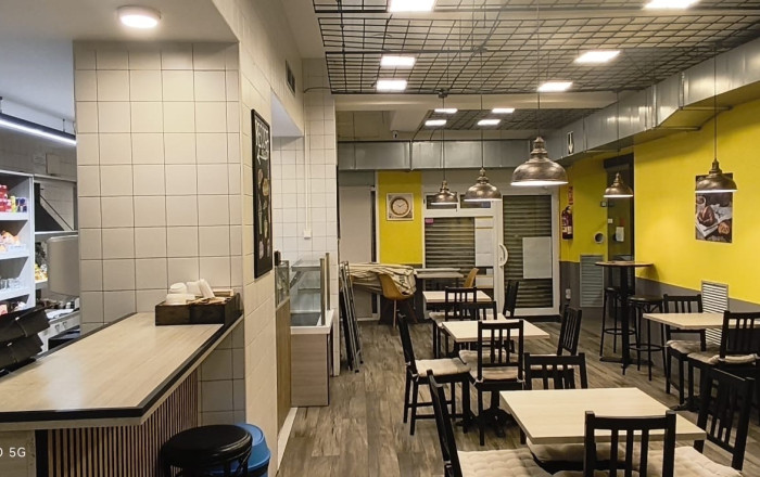 Traspaso - Licencia C2 -
Barcelona - Camp De L´arpa