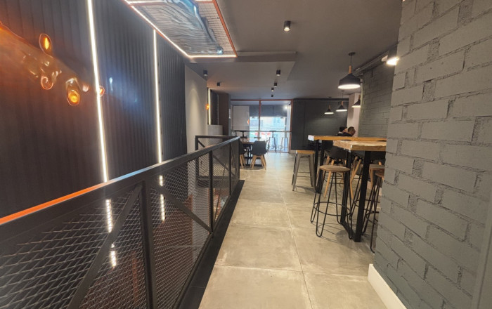 Traspaso - Bar Restaurante -
Barcelona - Eixample Derecho