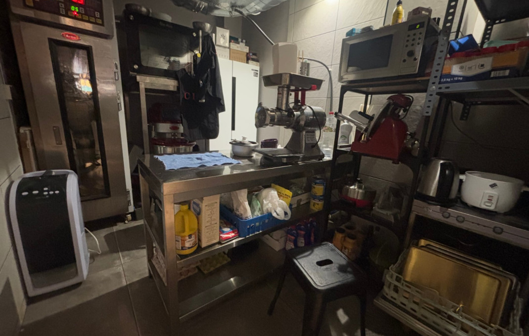 Traspaso - Bar Restaurante -
Barcelona - Eixample Derecho