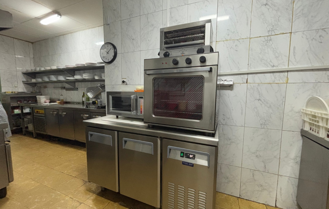 Traspaso - Bar Restaurante -
Barcelona - Sant Martí