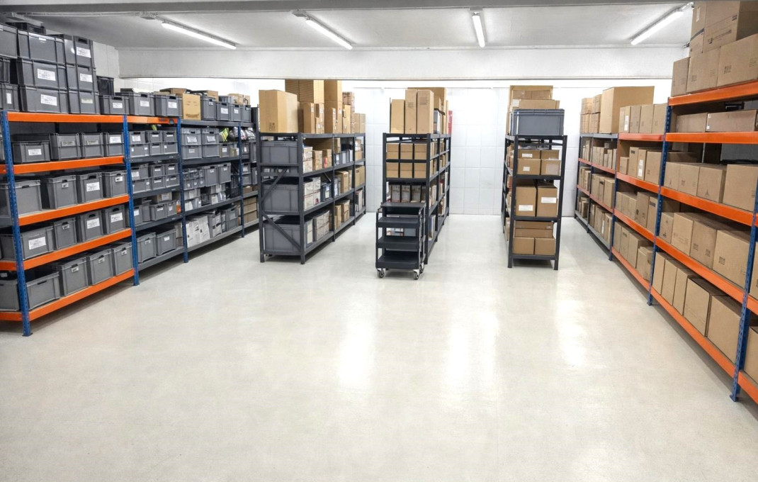 Venta - Local comercial -
Barcelona - Guinardo