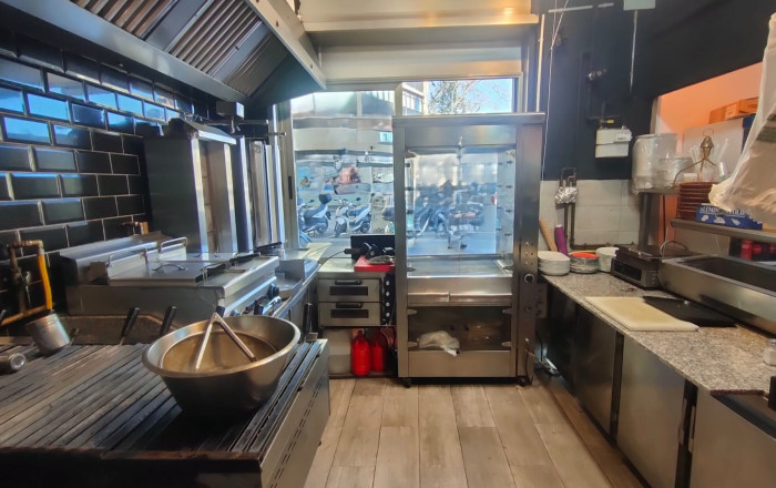 Traspaso - Restaurante -
Barcelona - Nou Barris