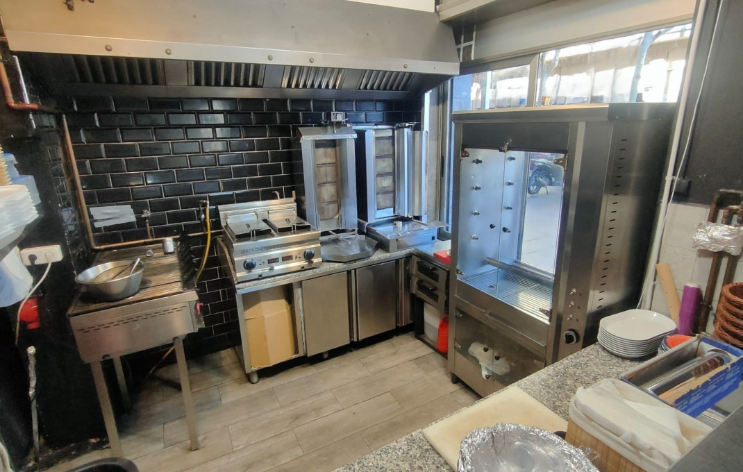 Traspaso - Restaurante -
Barcelona - Nou Barris