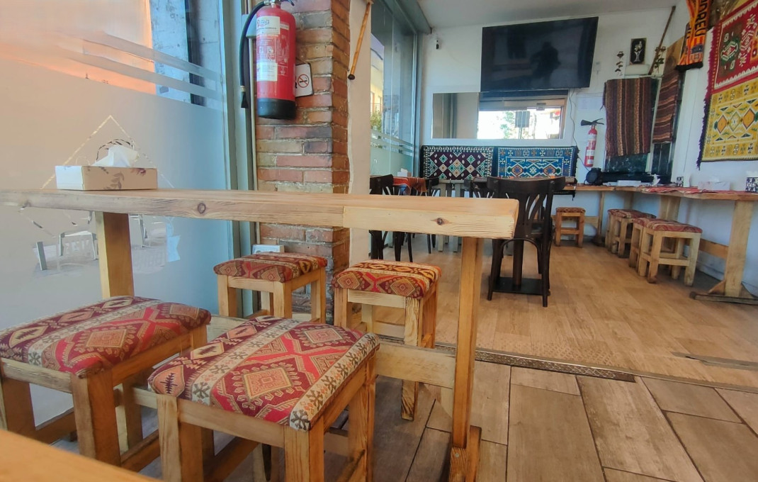 Traspaso - Restaurante -
Barcelona - Nou Barris