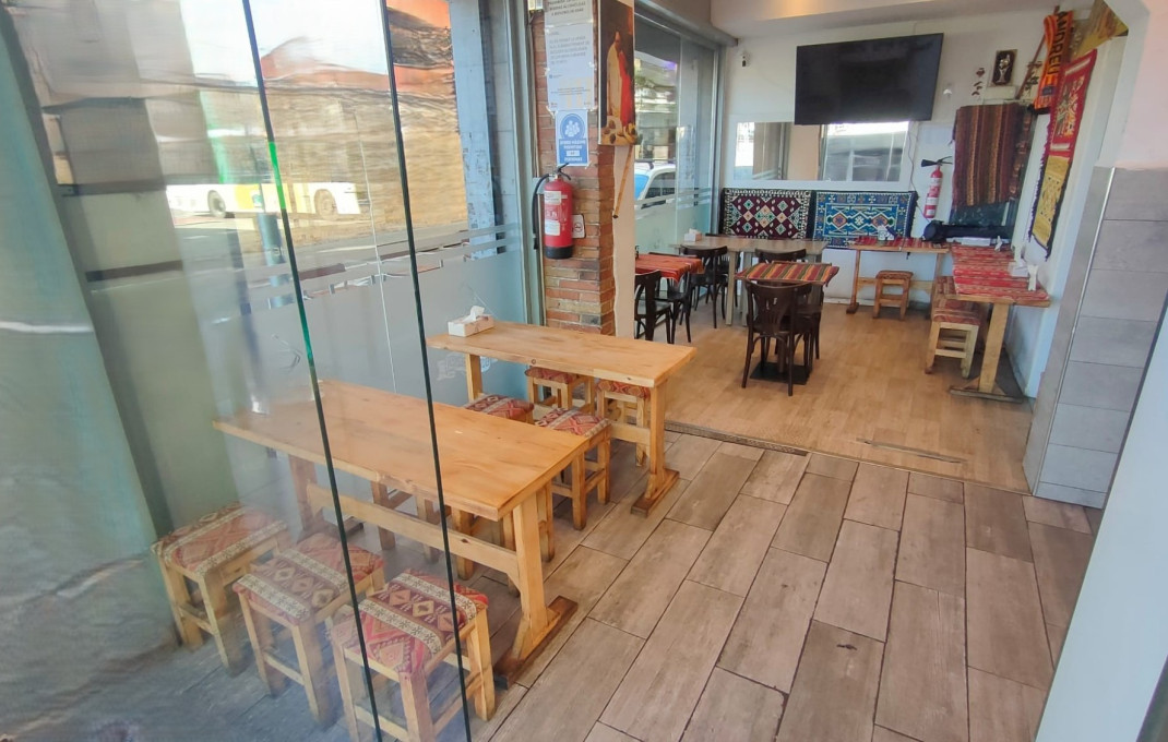 Traspaso - Restaurante -
Barcelona - Nou Barris