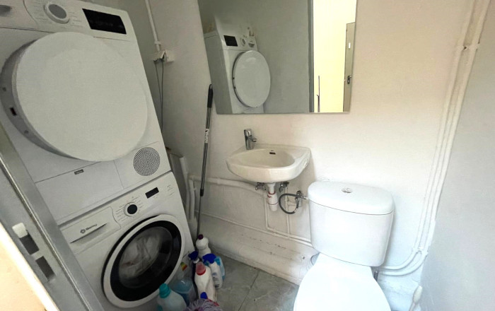 Venta - Local comercial -
Barcelona - Les corts