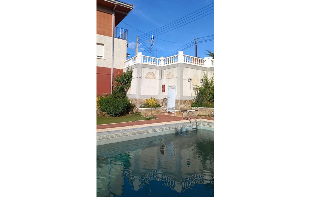 Venta - Casa -
L'Ametlla del Vall&egrave;s