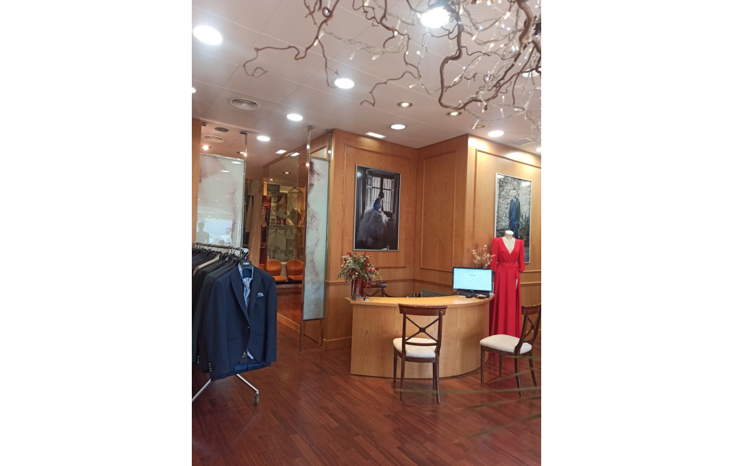 Traspaso - Tiendas -
Castelldefels