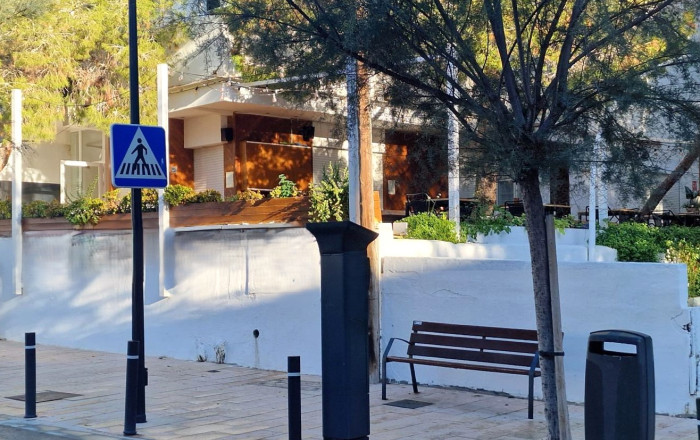 Sale - Bar Restaurante -
Formentera