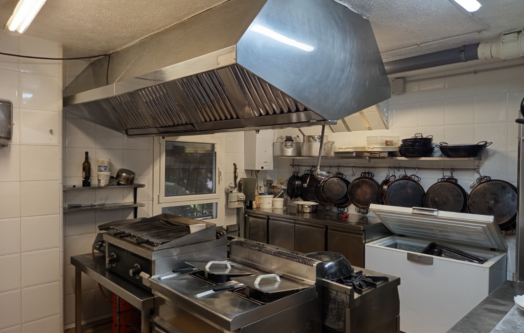 Traspaso - Bar Restaurante -
Roda de Bar&agrave;