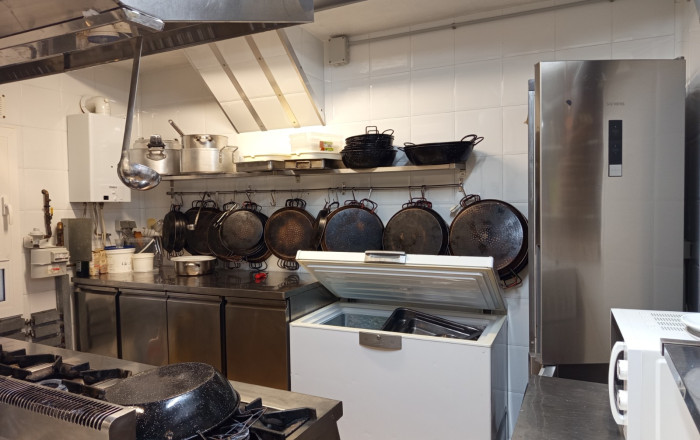 Traspaso - Bar Restaurante -
Roda de Bar&agrave;