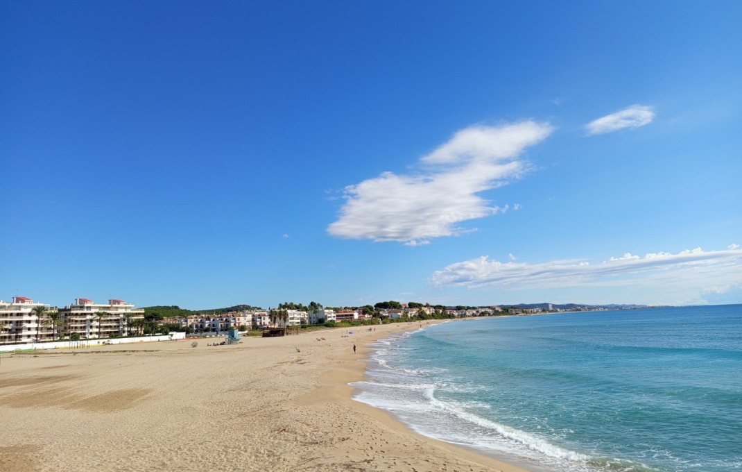Venta - Bar Restaurante -
Roda de Bar&agrave;