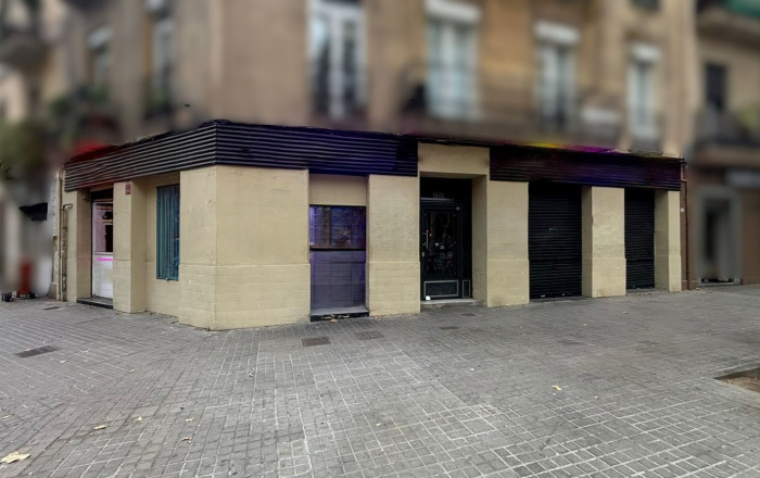 Transfer - Restaurant -
Barcelona - Poblenou