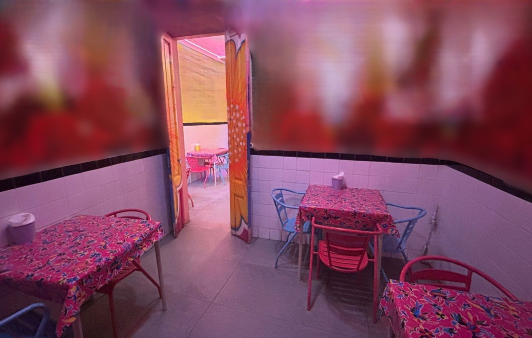 Transfer - Restaurant -
Barcelona - Poblenou