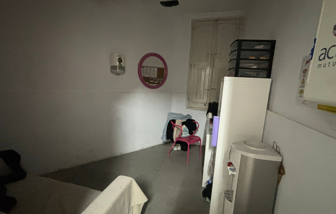 Transfer - Restaurant -
Barcelona - Poblenou