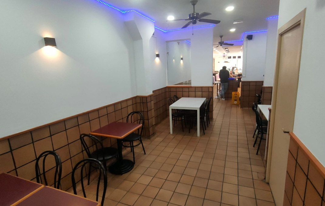 Transfer - Bar Restaurante -
Barcelona - Les corts