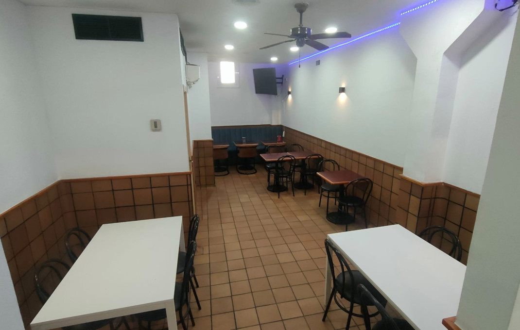 Transfer - Bar Restaurante -
Barcelona - Les corts