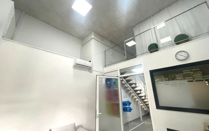 Sale - Local comercial -
Barcelona - Sant Martí