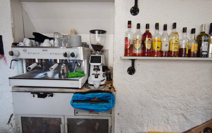 Traspaso - Licencia C2 -
Barcelona - Clot