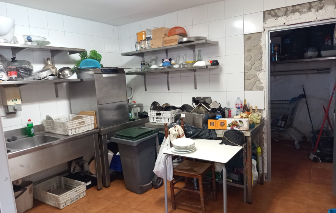 Traspaso - Bar Restaurante -
La Bisbal del Penedès