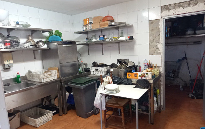 Traspaso - Bar Restaurante -
La Bisbal del Penedès