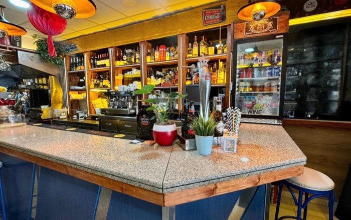 Transfer - Bar-Cafeteria -
L'Hospitalet de Llobregat - Collblanc