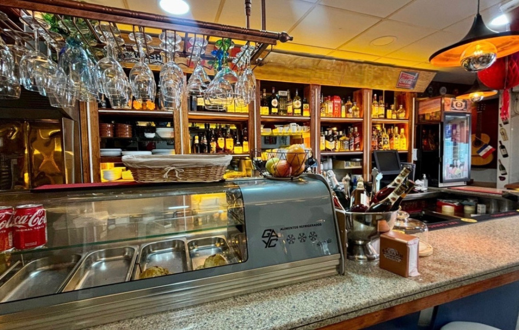 Transfer - Bar-Cafeteria -
L'Hospitalet de Llobregat - Collblanc