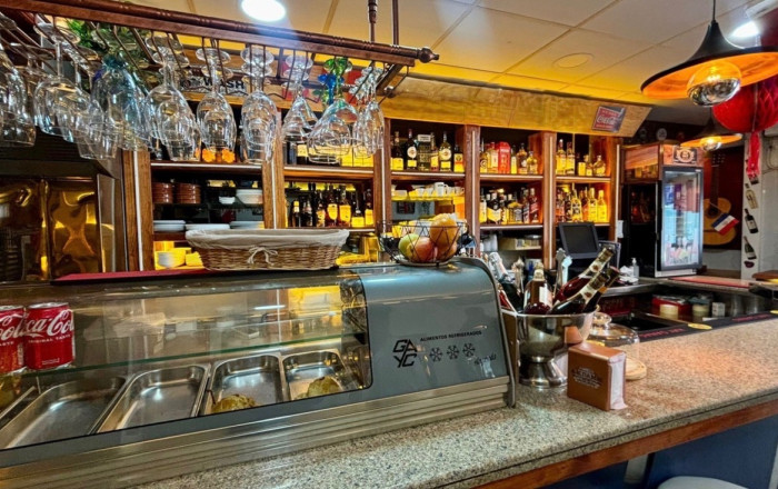 Transfer - Bar-Cafeteria -
L'Hospitalet de Llobregat - Collblanc
