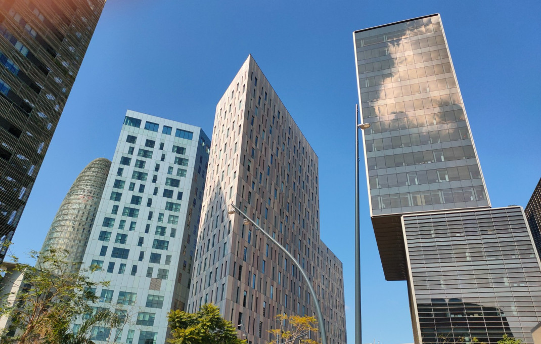 Transfer - Take Away -
Barcelona - Poblenou